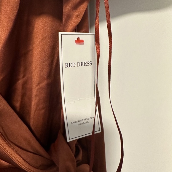 Aura Wrap Dress - Picture 4 of 4